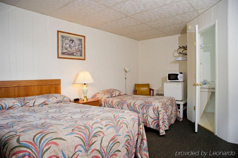 Motel Montreal Lake George Rom bilde